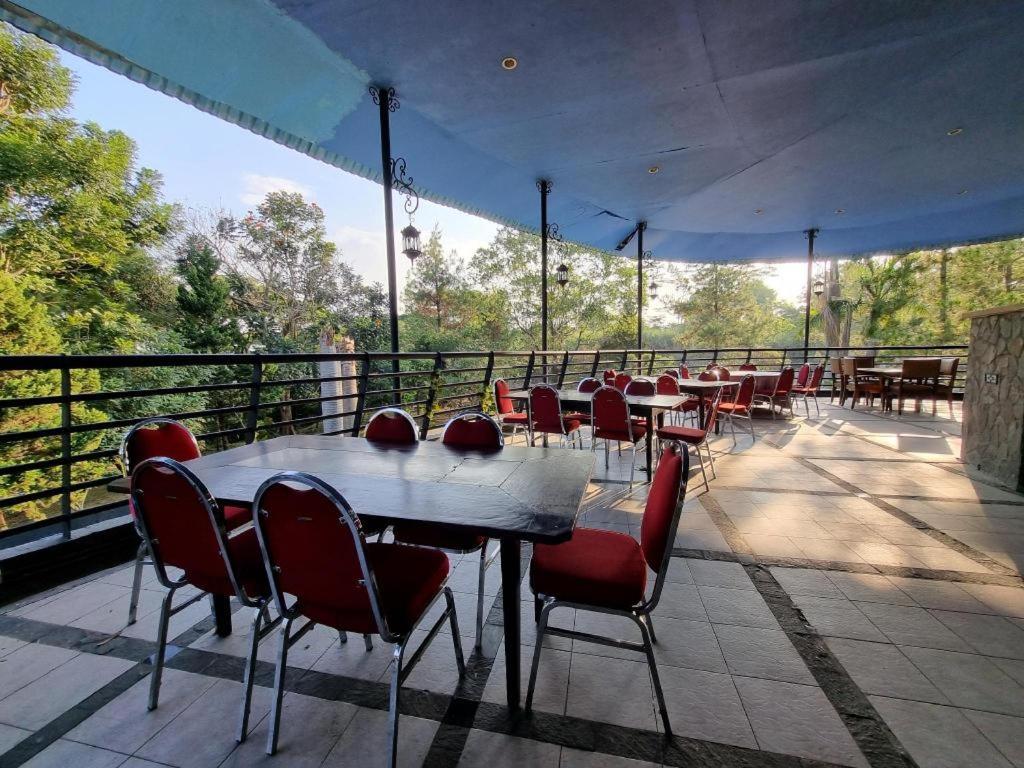Hotel High Livin Dago Bandung